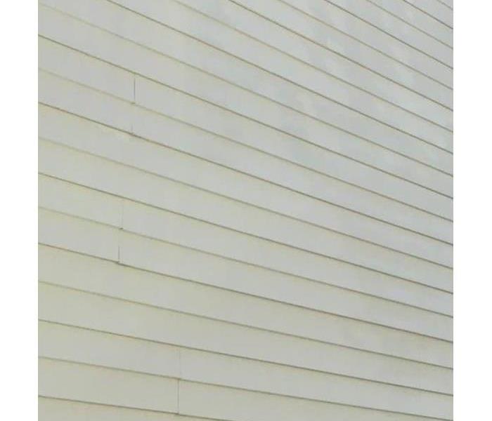 White siding clear of microbial growth